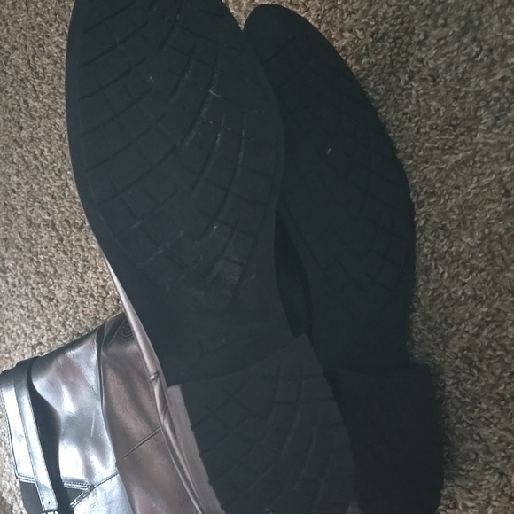 L.L. Bean Black Westport Boot, Wide Calf - Picture 4 of 5